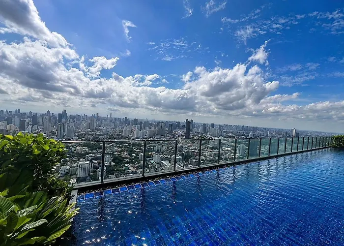 Heart Of Thonglor - Stylish Urban Retreat