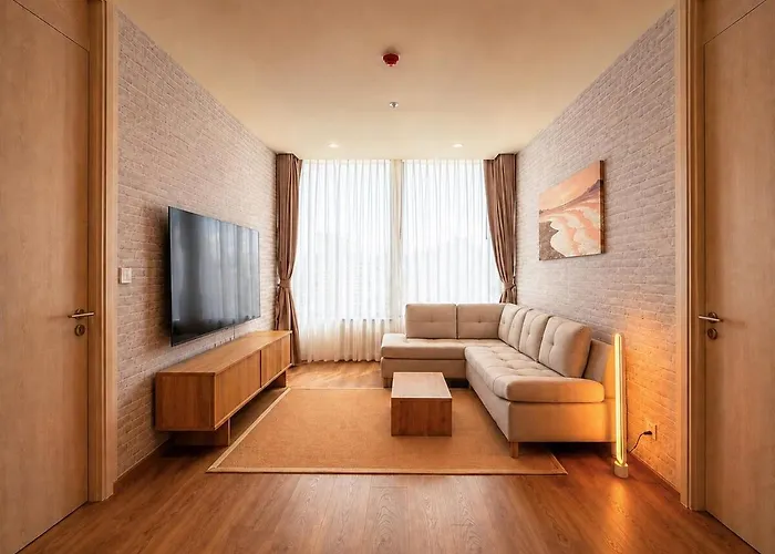 Heart Of Thonglor - Stylish Urban Retreat *